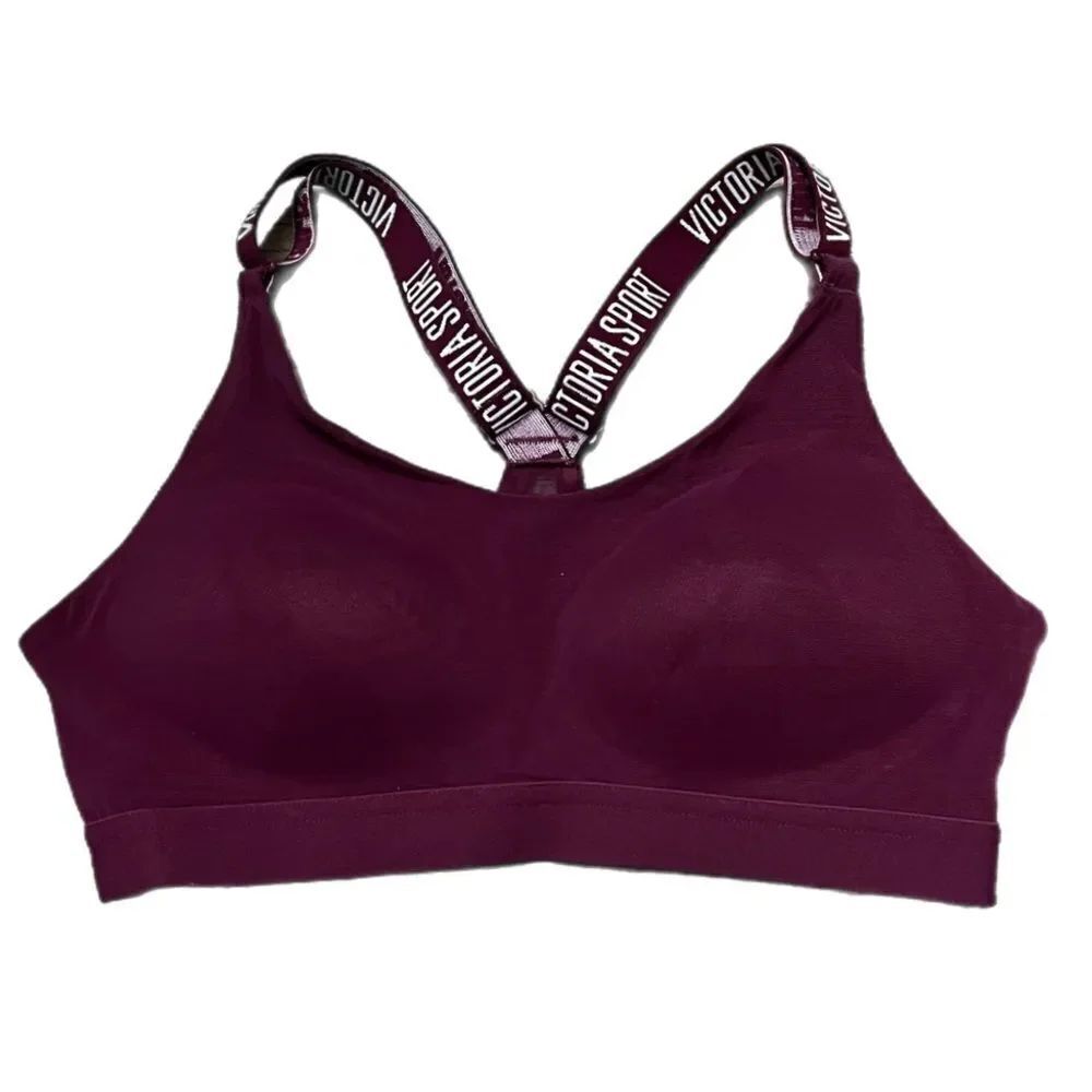Victoria’s Secret Incredible Lightweight Medium Support Gym Yoga sport bra